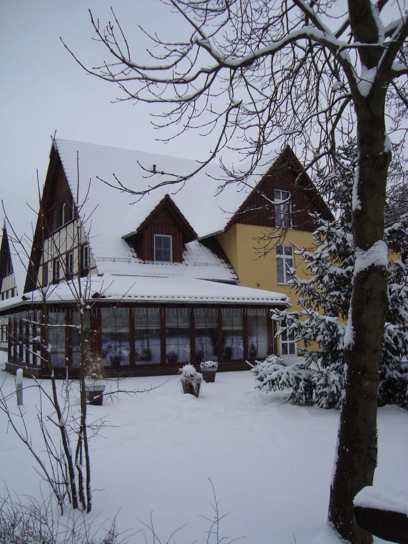 Logis Hotel Kur- Und Wellnesshaus Spree Balance Burg  Eksteriør bilde
